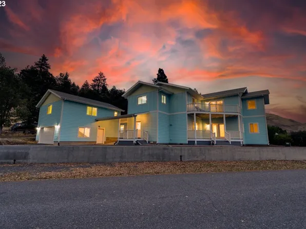 405 Johnson Ave, Lyle, WA 98635