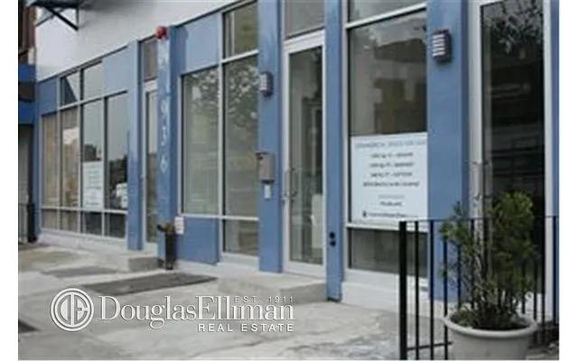 Rented by Douglas Elliman | media 15