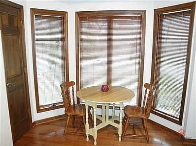5th image of 3321 Fox Orchard Cir