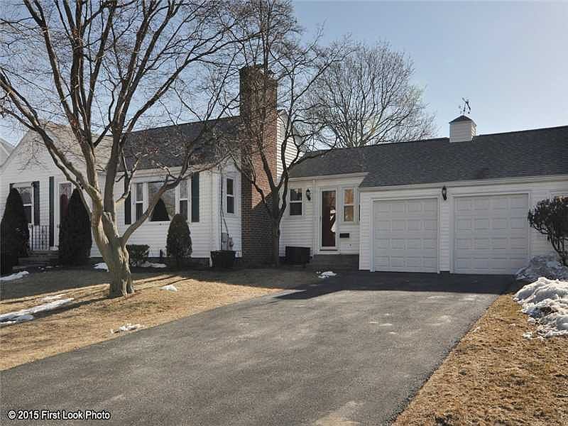 1st image of 25 Begonia Dr