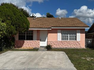 3919 Wilshire St, West Palm Beach, FL 33403