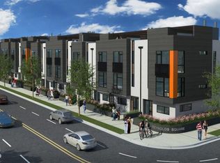 2 Reynolds Square Ln, Atlanta, GA 30307