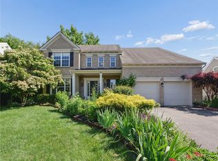 7879 Yellowwood Dr, Mason, OH 45040