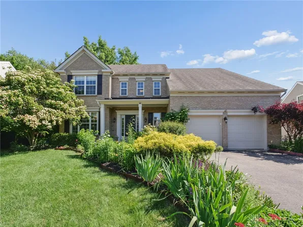 7879 Yellowwood Dr, Mason, OH 45040