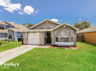 7511 Groveoak Dr, Orlando, FL 32810