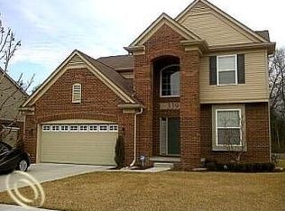 3391 Talbert Cir, Rochester Hills, MI 48307