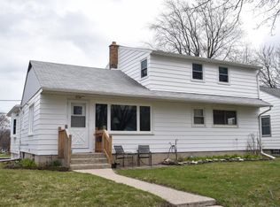 4144 S Lipton Ave, Saint Francis, WI 53235