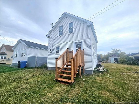 2nd image of 1430 Saint Mary Ave