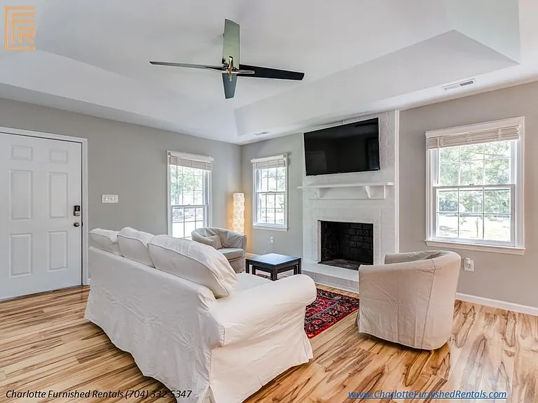 2528 Birnen Dr — Photo 13