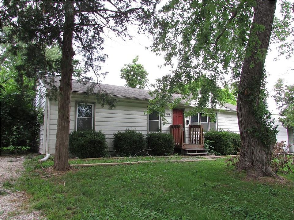 10704 Bennington Ave, Kansas City, MO 64134 Zillow