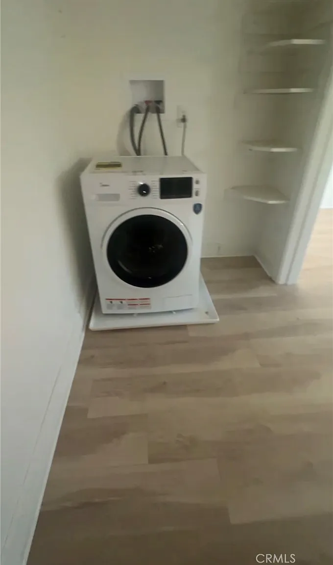 Studio, 390 sqft, $1,460 — Photo 3
