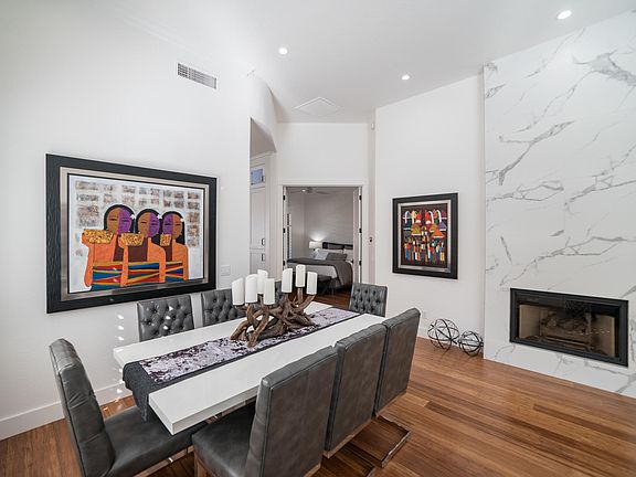 5th image of 15240 N Clubgate Dr Unit 136