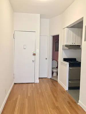 Rented by Comprehensive Management | media 6