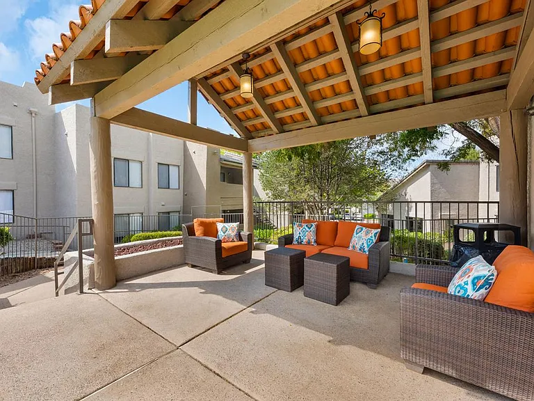 Pool Cabanas