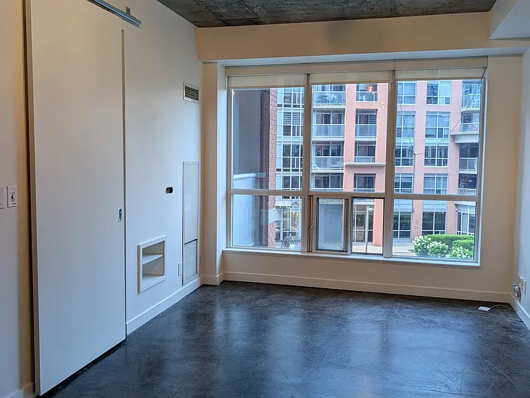 1 Shaw St #303 — Photo 8