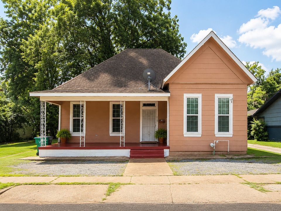 1st image of 416 W Palestine Ave
