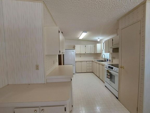 4th image of 71 Lattice Dr #478