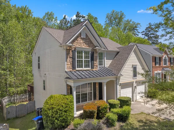 818 Prada Ct, Lawrenceville, GA 30043