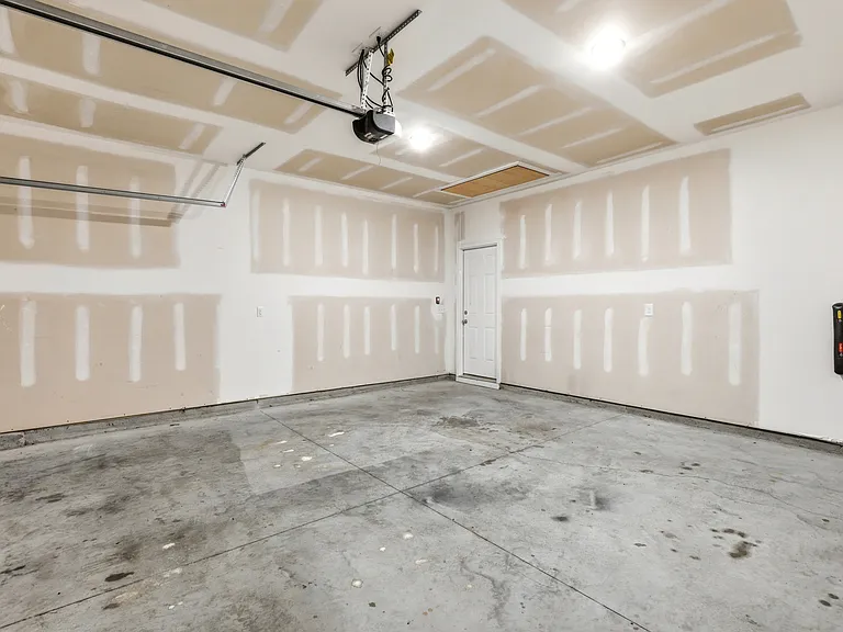 1641 Star Cross Dr SW — Photo 33
