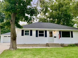 (Undisclosed Address), Hartland, WI 53029