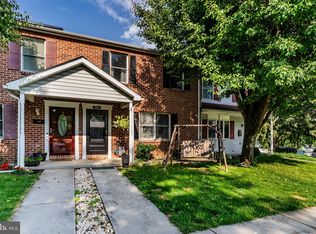 404 N Walnut St, Mount Holly Springs, PA 17065