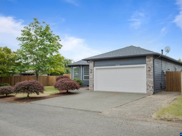 4658 Manning Dr NE, Salem, OR 97305