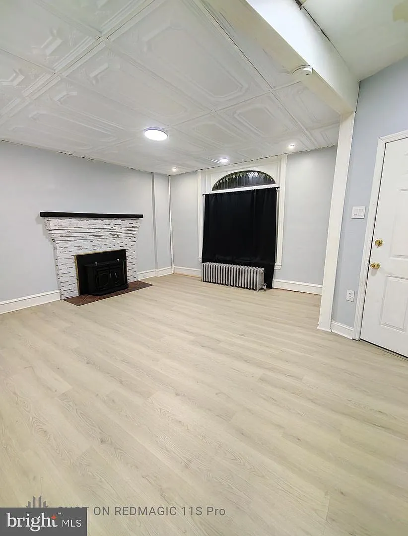 1 bed, 1.0 bath, $1,250 — Photo 3