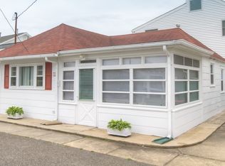 14 Weber Ct #D, Stone Harbor, NJ 08247