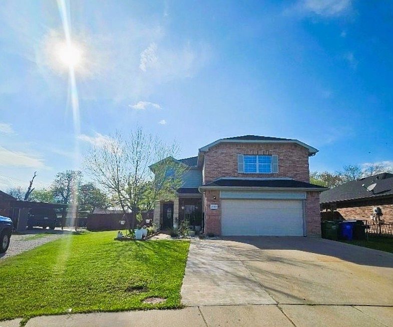 1st image of 2549 Spring Creek Dr