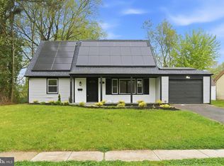 76 Evergreen Dr, Willingboro, NJ 08046
