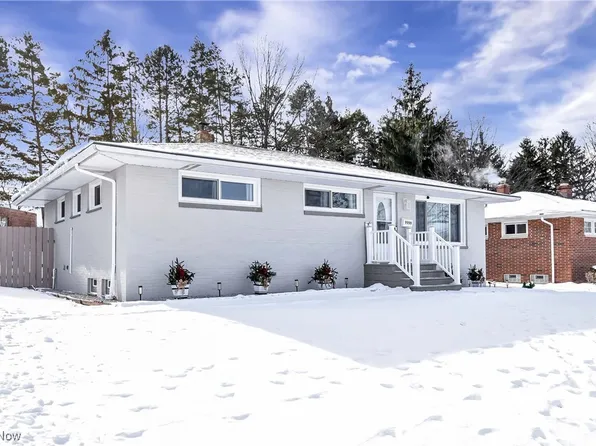 9999 Reichert Rd, Parma, OH 44130