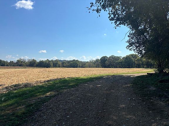5th image of 2144 Green River Valley Rd