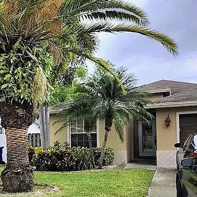 2241 NW 3rd St