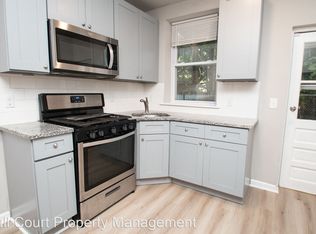 1015 S 53rd St, Philadelphia, PA 19143