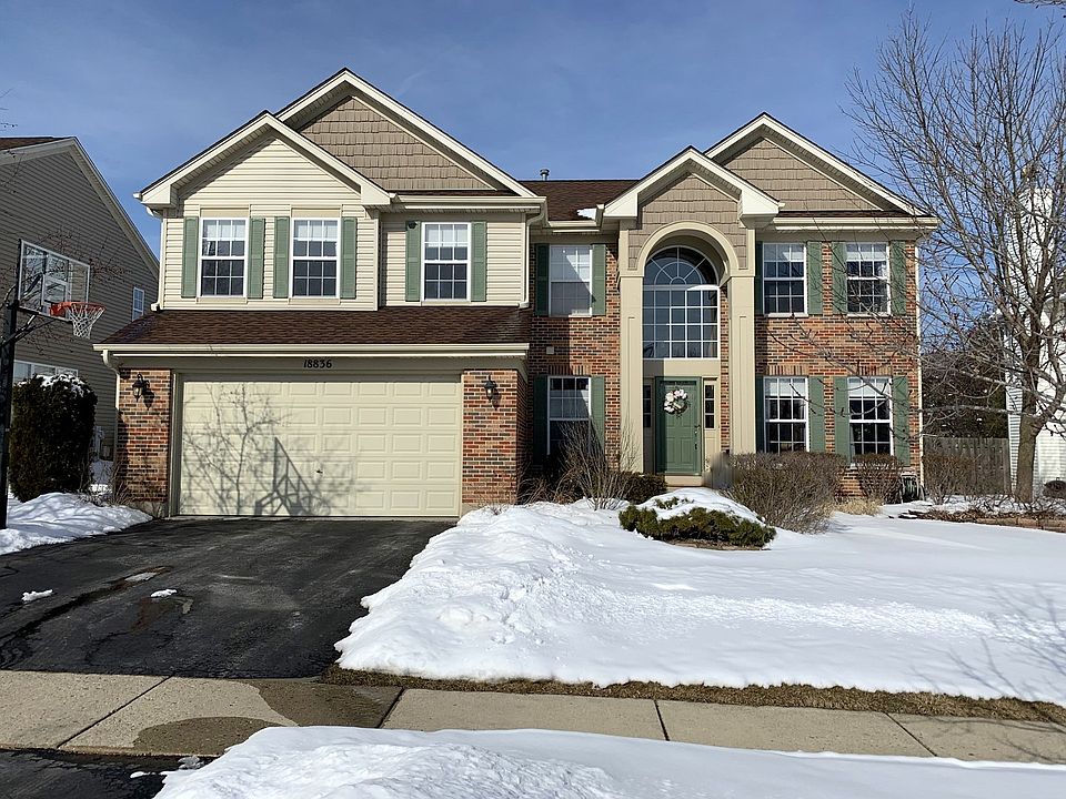 1st image of 18836 W Meadow Grass Dr