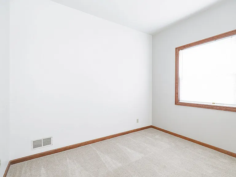 Barr Terrace Apartments — Photo 19