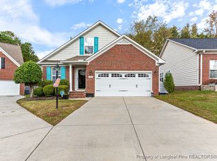 2911 Brookcrossing Dr, Fayetteville, NC 28306