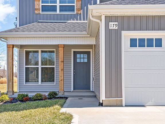 2nd image of 179 Woodland Ct