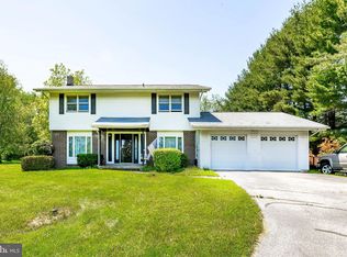 2711 Mystic Woods Ct, Mount Airy, MD 21771