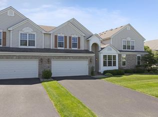 7161 Newbury Rd, Woodbury, MN 55125