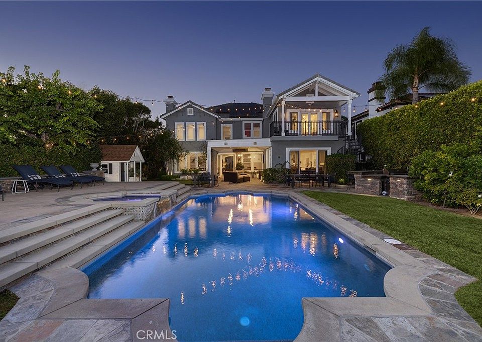 1st image of 19635 Larchmont Cir