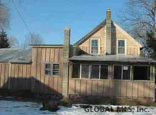 7 South St, Warrensburg, NY 12885