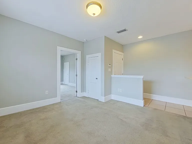 Dellwood Avenue 2920 — Photo 10