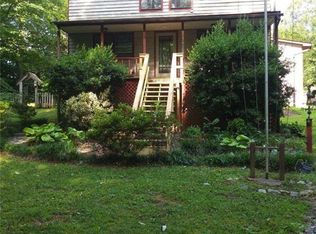 824 Spring Dr, Winston Salem, NC 27107