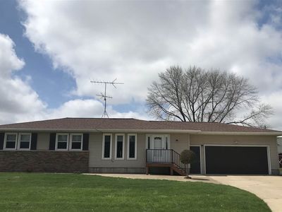 213 S Western Ave, New Hampton, IA, 50659
