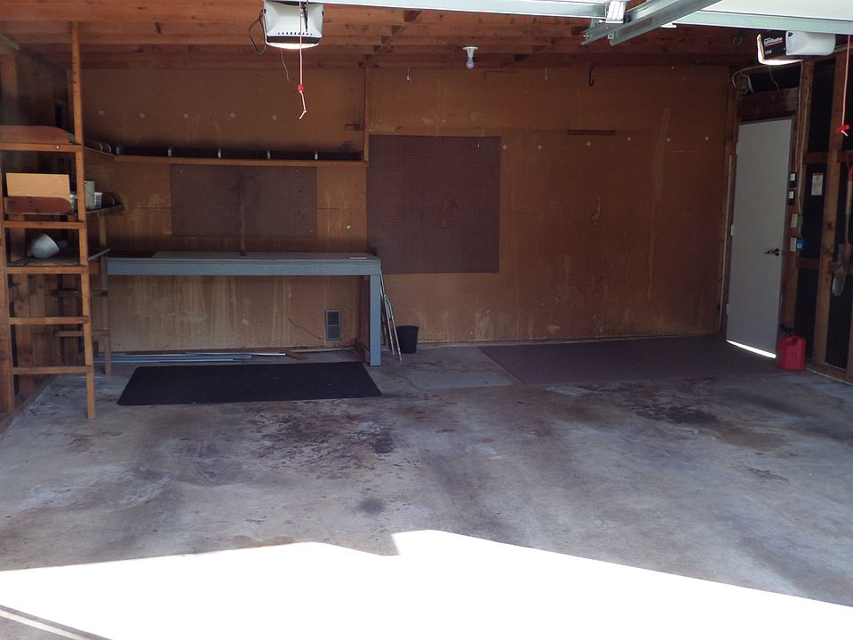 1st image of 860 172nd Ave NE
