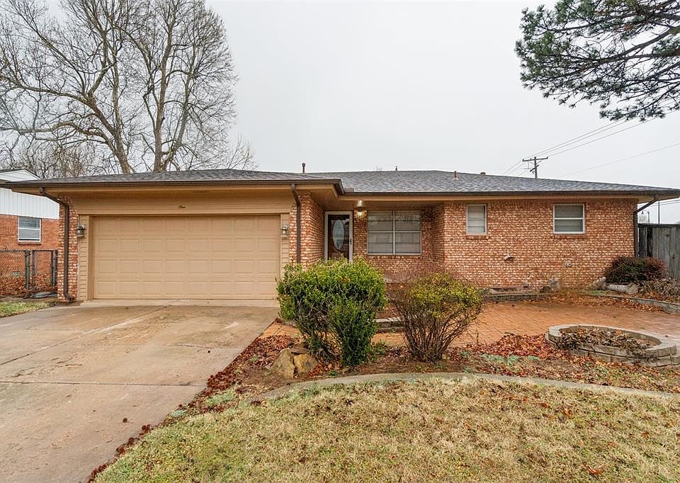 1st image of 1 Glenda Dr