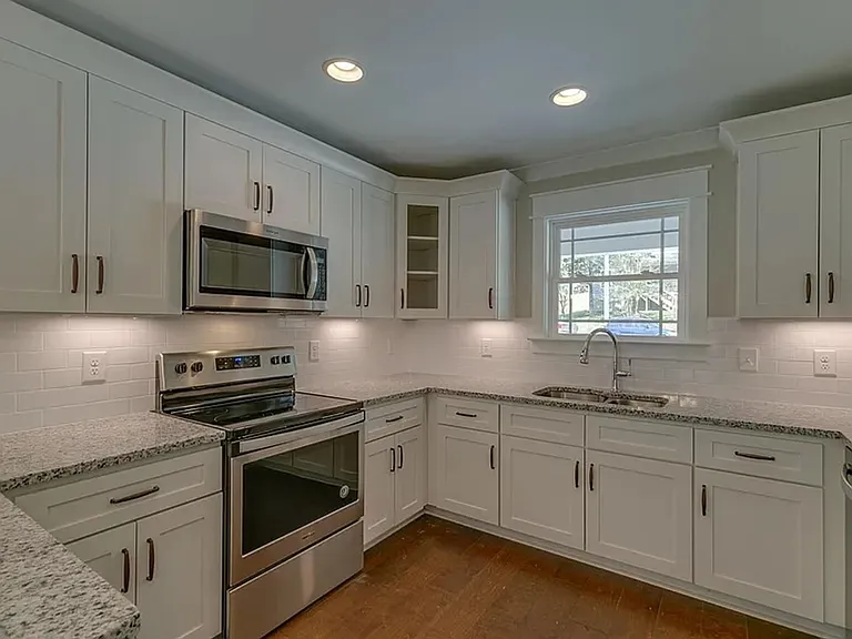 127B Commerce St — Photo 11