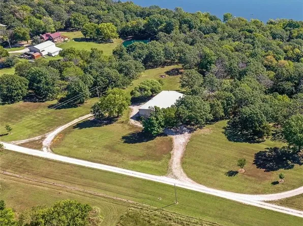 406B 21000th Rd, Cherryvale, KS 67335