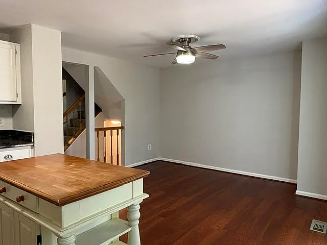 6488 Brickleigh Ct — Photo 8